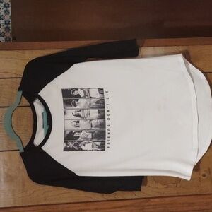 Stranger Things Netflix Offer Merchandise Tee Shirt